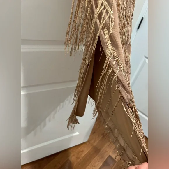 Juniors Honey and Rosie Fringe Sequin One-Shoulder Bodycon Midi Dress - Picture 6 of 12